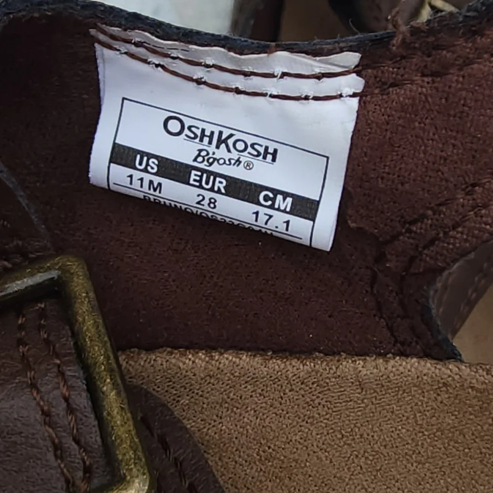OshKosh B'gosh brown sandals 11M